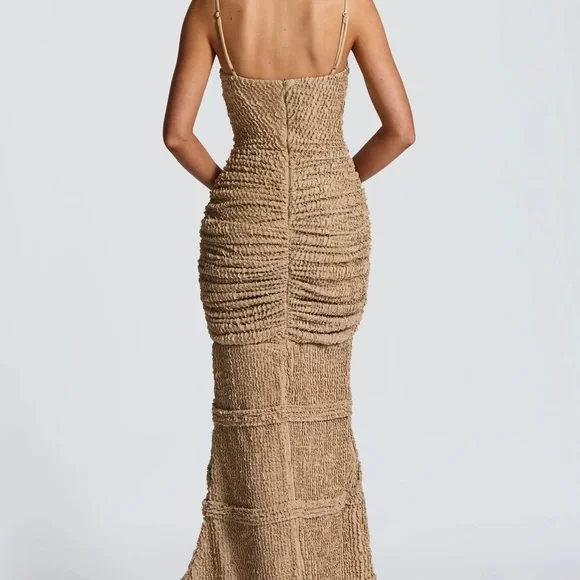 Elegant Beige Evening Gown - Picture 8 of 8